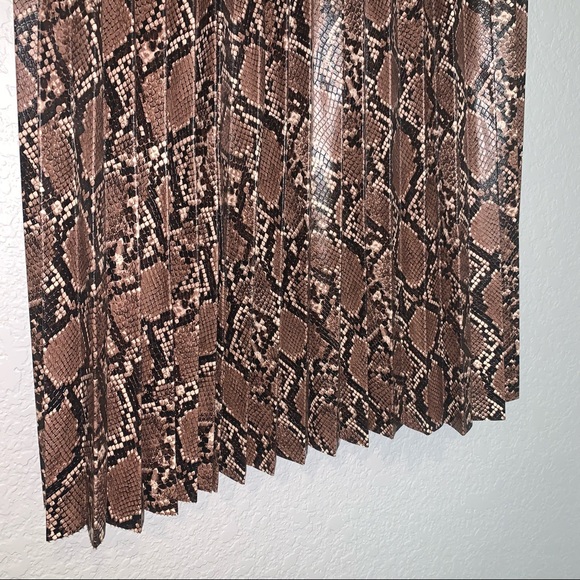 New Zara Faux Leather Snake Print Midi Pleated Skirt XS Small Medium 8372/262 - Picture 8 of 12